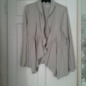 Converse Free Style Open Ruffle front jacket L